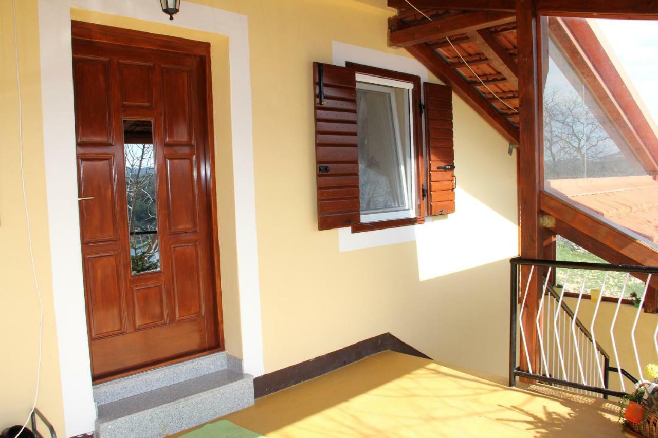 Apartmani Corleone Билице Екстериор снимка